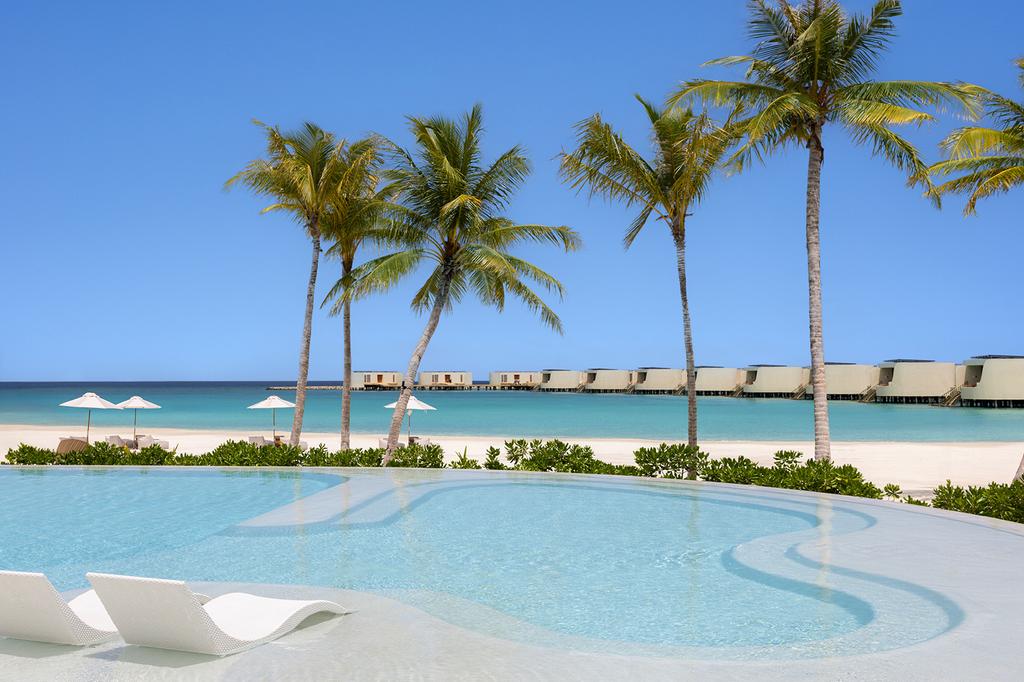 Centara Grand Lagoon Maldives image 13