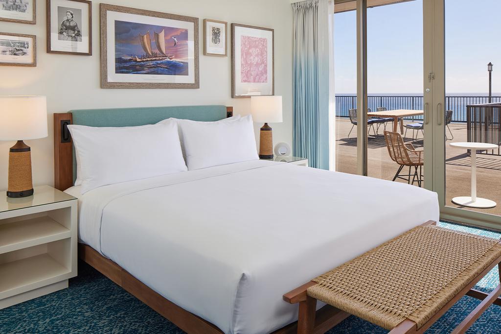 OUTRIGGER Reef Waikiki Beach Resort image 3