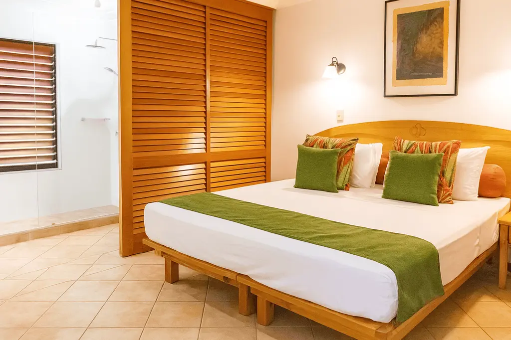 Hibiscus Resort & Spa image 3