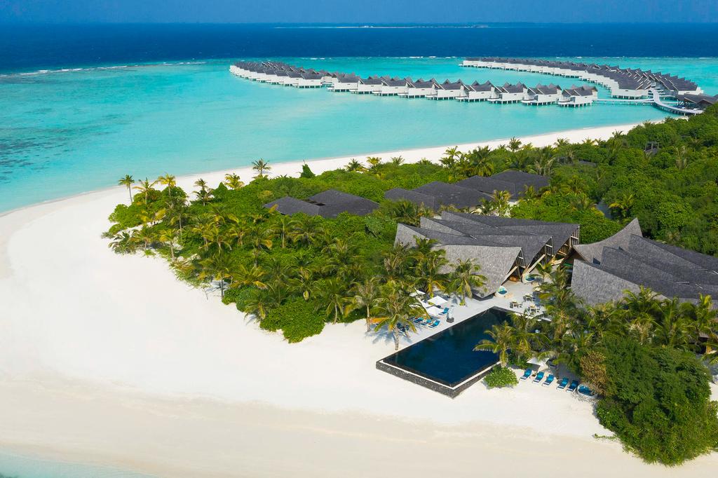 Kuredhivaru Resort & Spa Maldives image 7