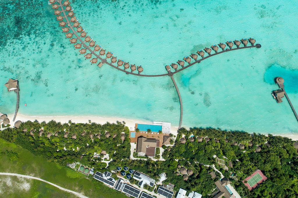 Mercure Maldives Kooddoo Resort image 4