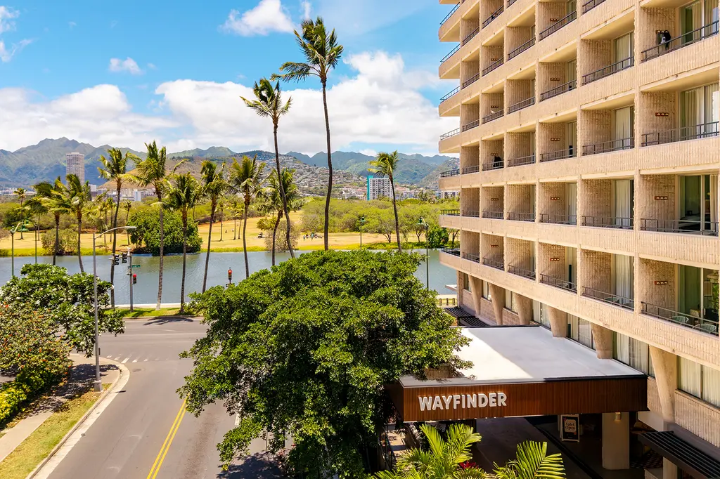 Wayfinder Waikiki image 2