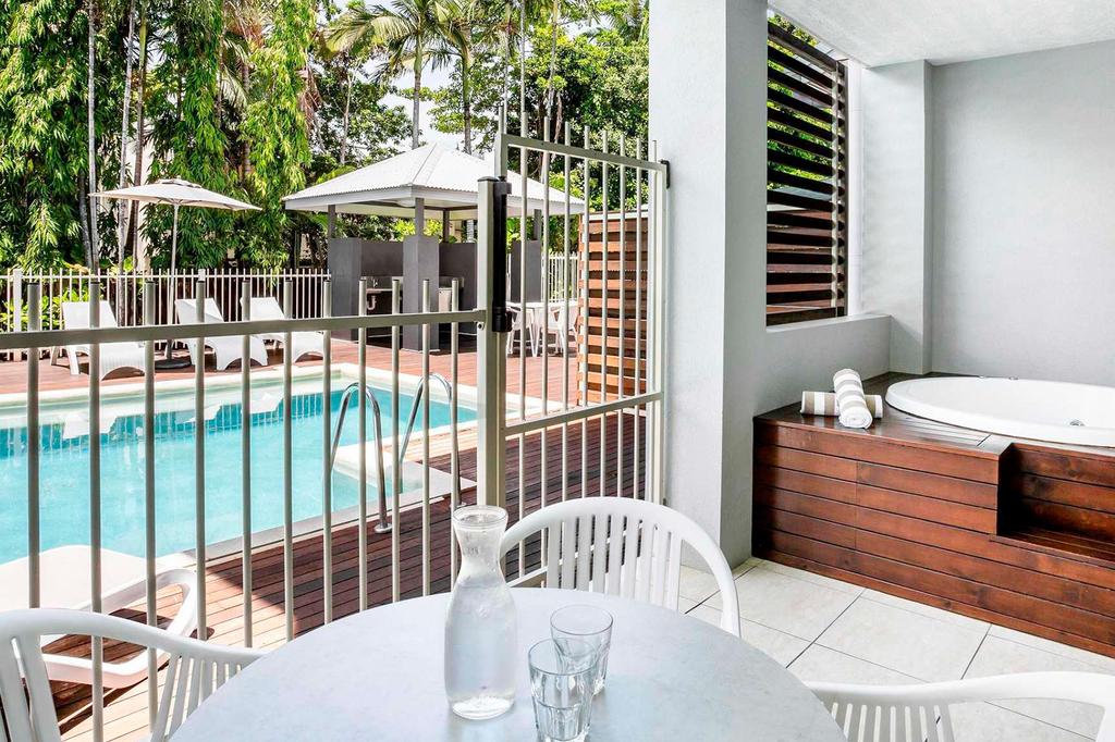 Mantra Aqueous Port Douglas image 4