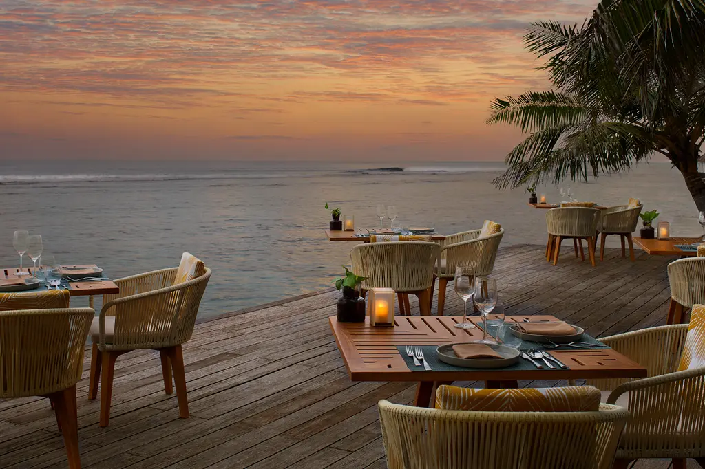 Anantara Veli Maldives Resort image 16