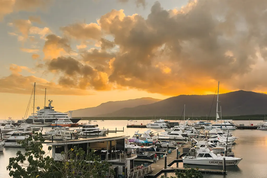 Shangri-La The Marina, Cairns image 2