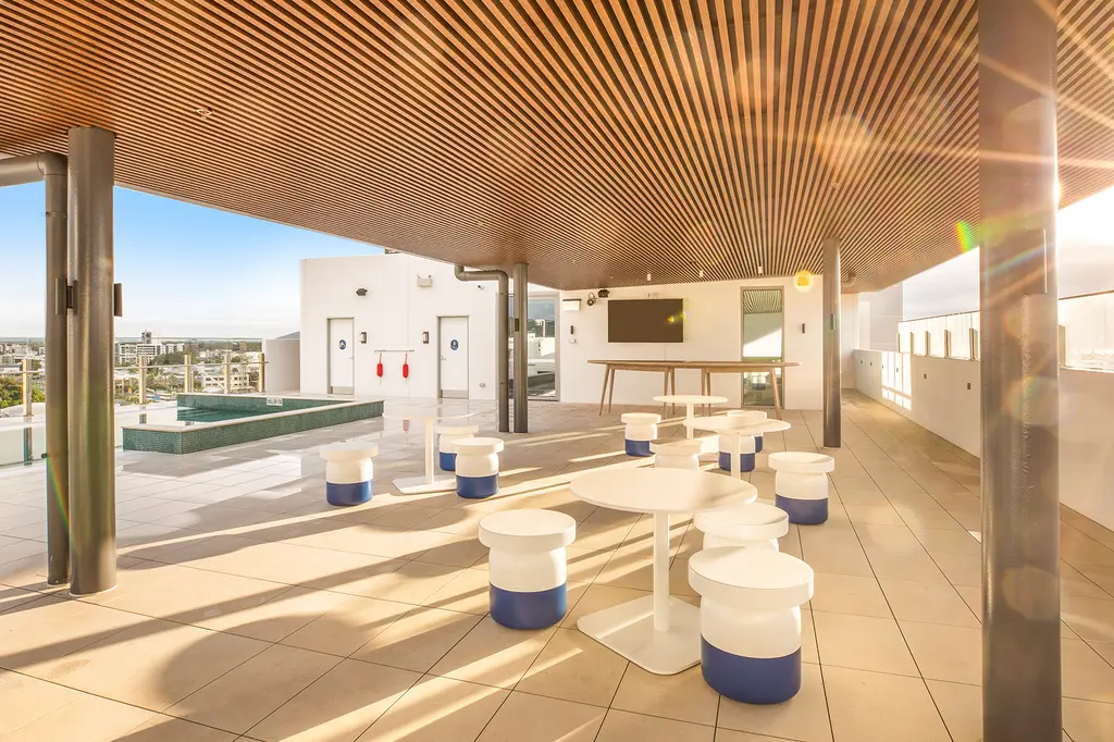 Holiday Inn & Suites Sunshine Coast image 7