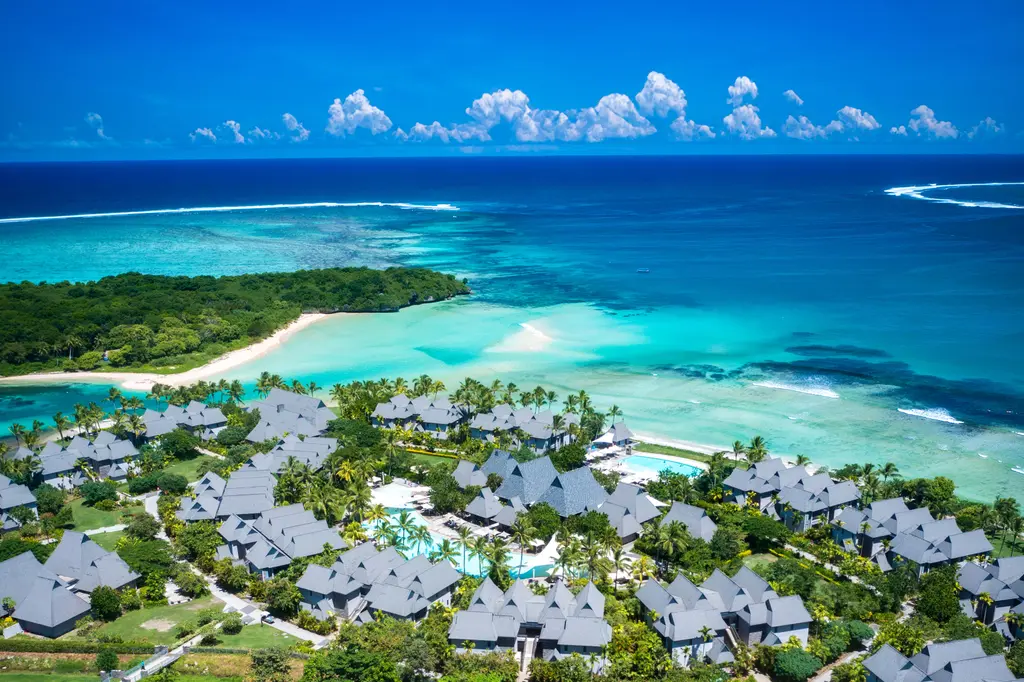 InterContinental Fiji Golf Resort & Spa, an IHG Hotel image 1