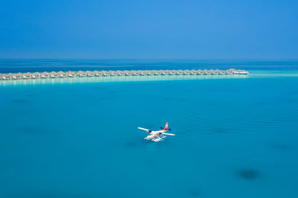 Finolhu, a Seaside Collection Resort image 5