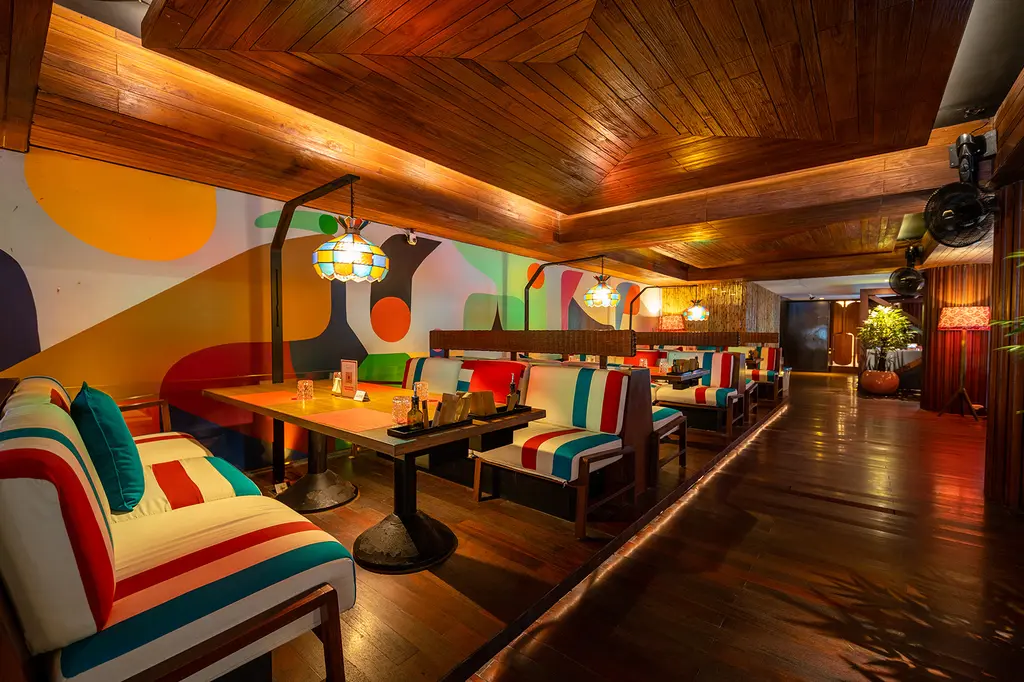 Double-Six Luxury Hotel image 8