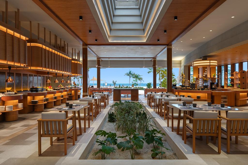 Centara Grand Lagoon Maldives image 16