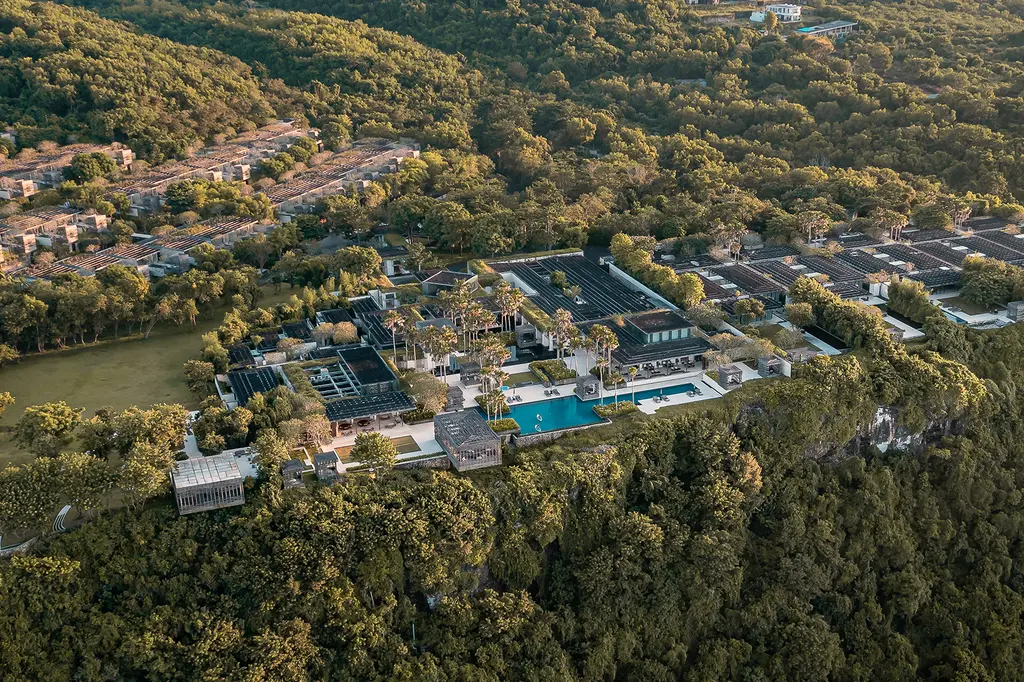 Alila Villas Uluwatu image 4