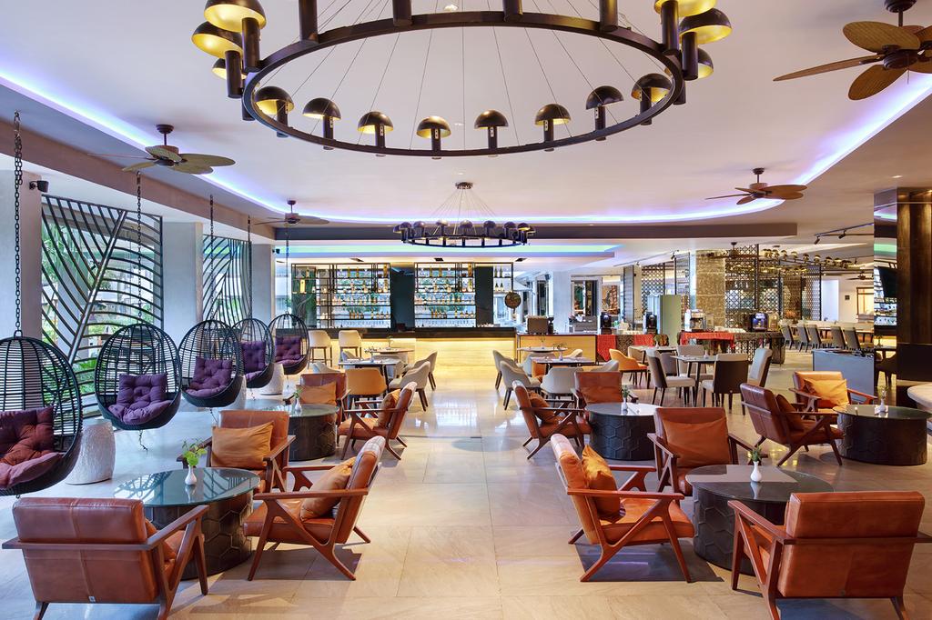 Grand Mercure Bali Seminyak image 2