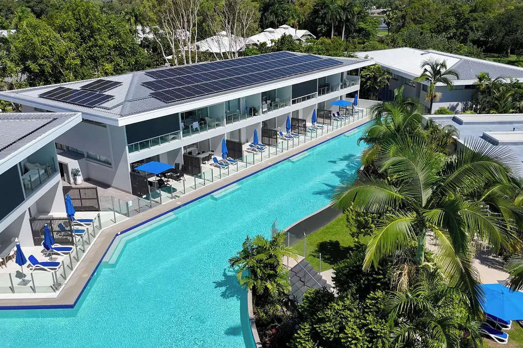 Pool Resort Port Douglas image 11