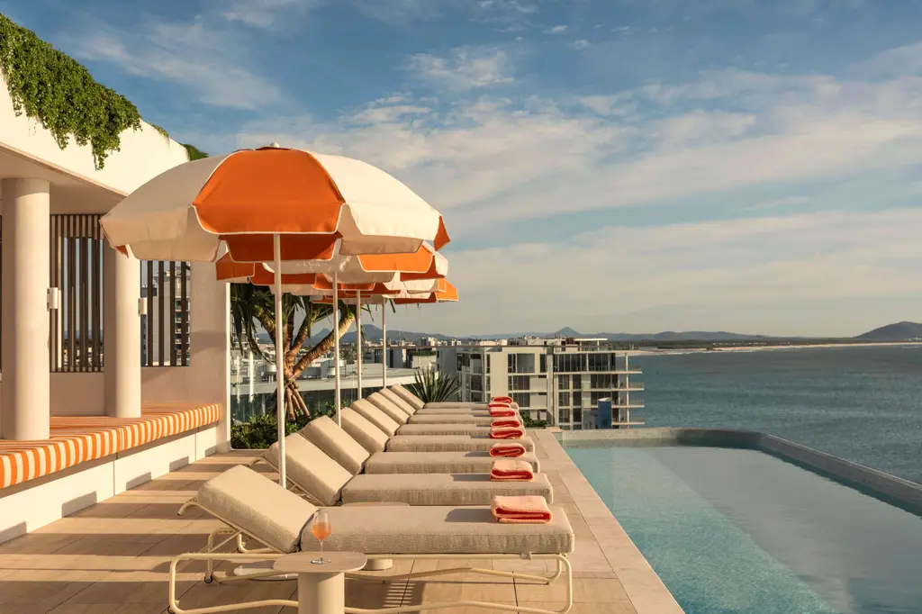 Avani Mooloolaba Beach Hotel image 1