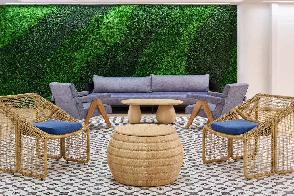 OUTRIGGER Waikīkī Paradise Hotel image 15