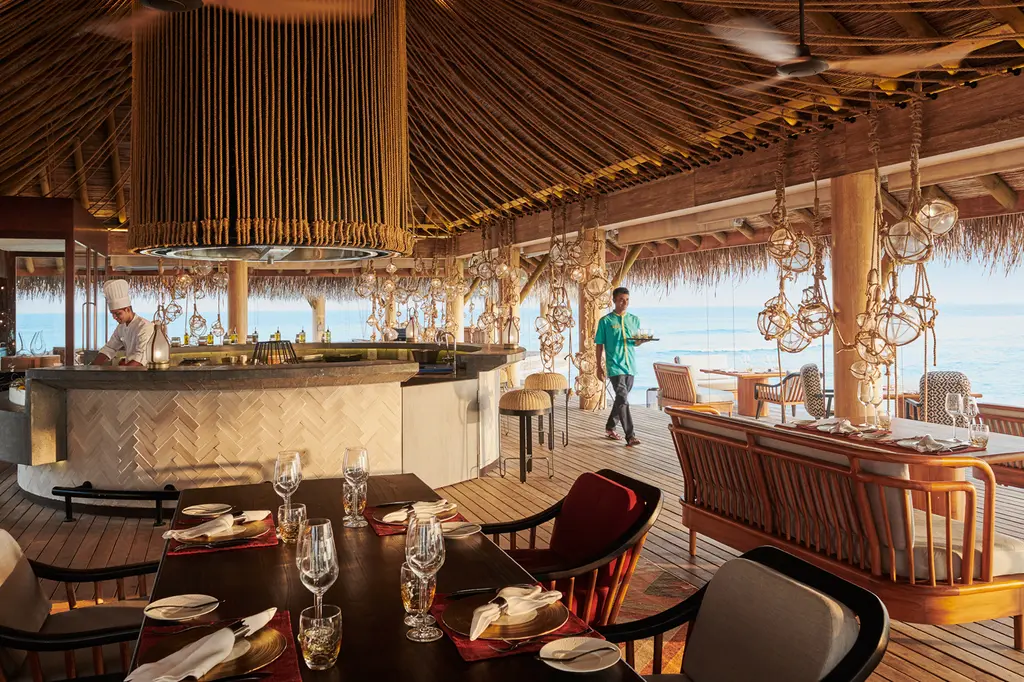 Sirru Fen Fushi – Private Lagoon Resort image 7