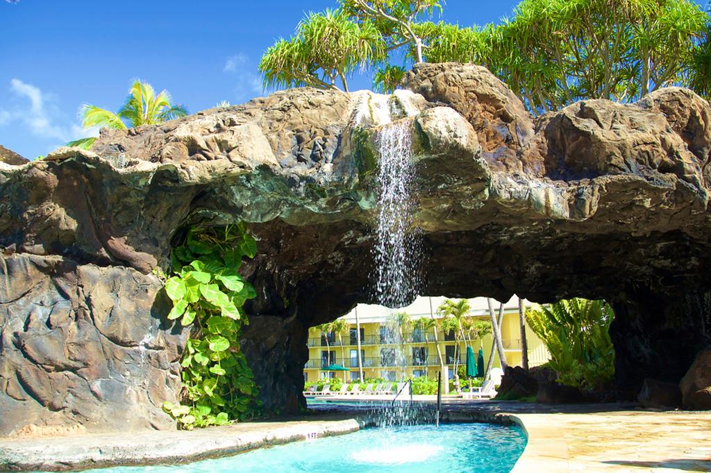 OUTRIGGER Kauaʻi Beach Resort & Spa image 2
