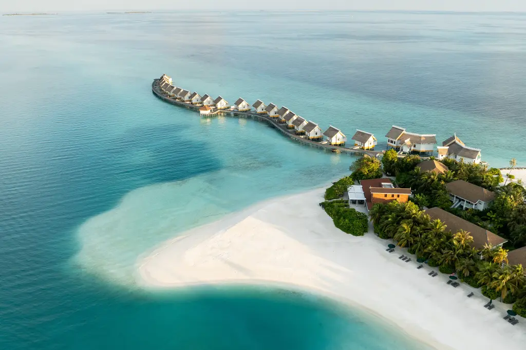 SAii Lagoon Maldives, Curio Collection by Hilton  image 1